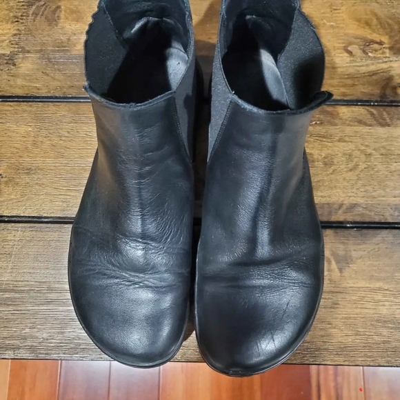 Angles Fashion NYX Black Ankle Booties main image 1